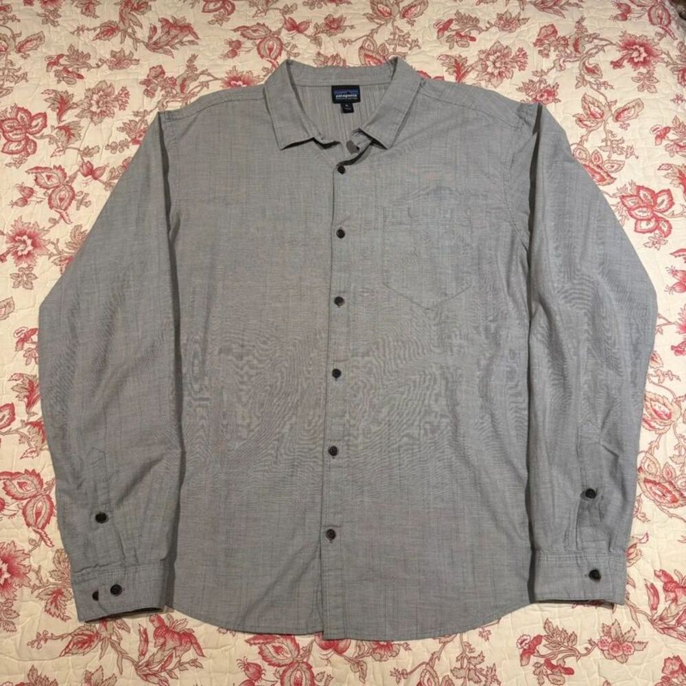 New Patagonia Organic Cotton Woven Button Up Long sleeve Shirt!